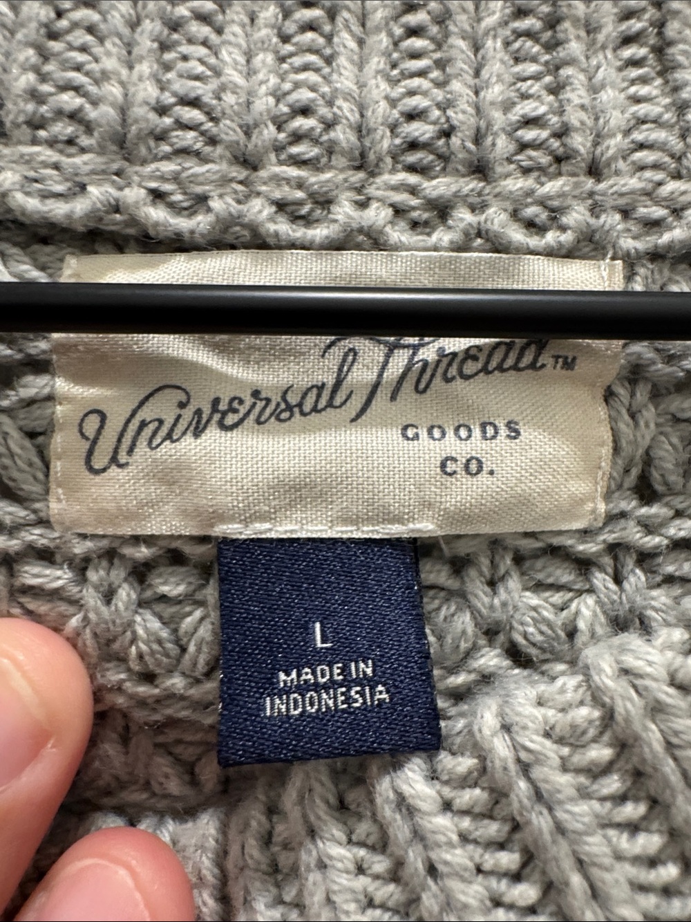 Universal Thread Women's Textured Crewneck Sweater - Light Gray - Picture 2 of 4
